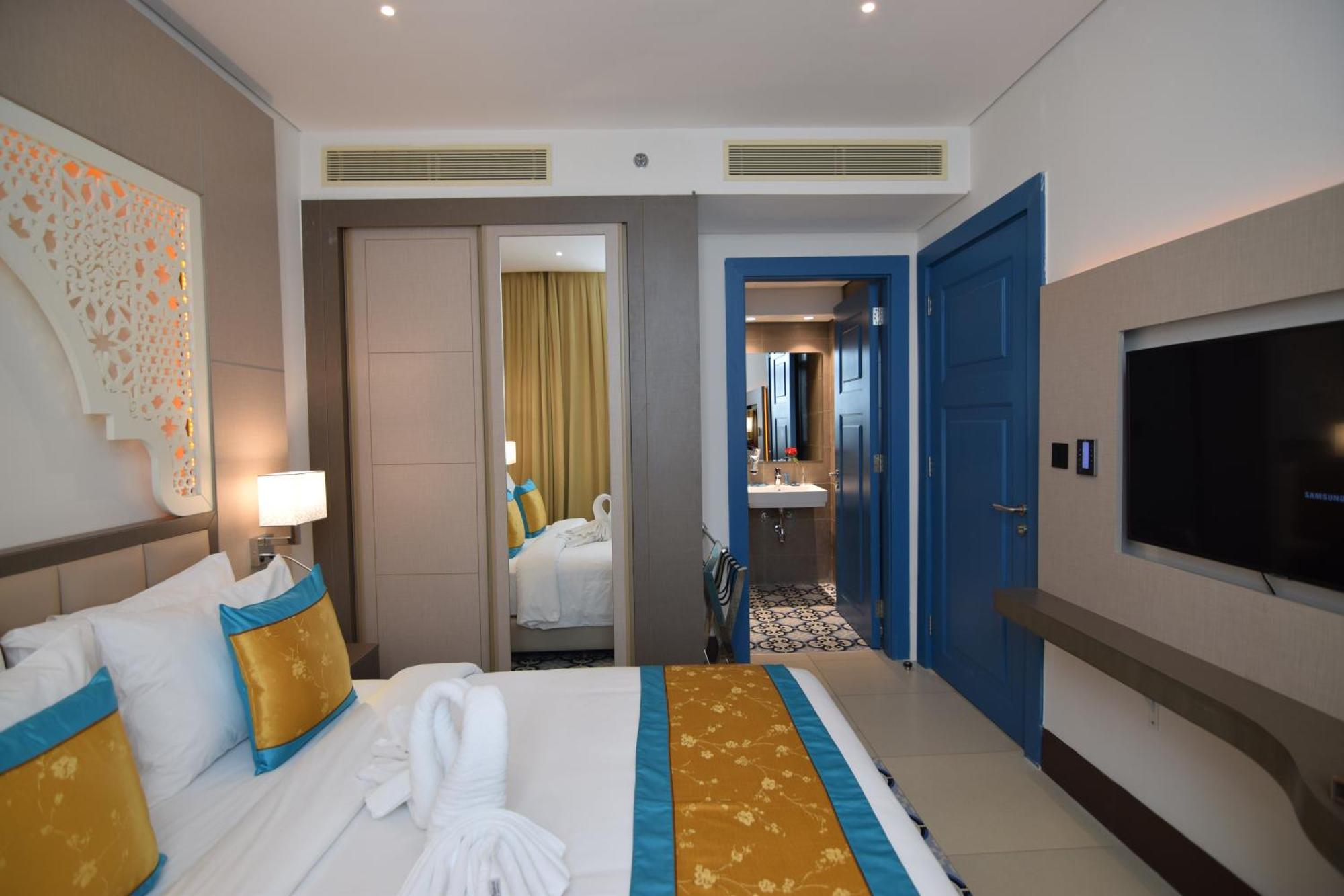 Central Inn Souq Waqif Доха Экстерьер фото